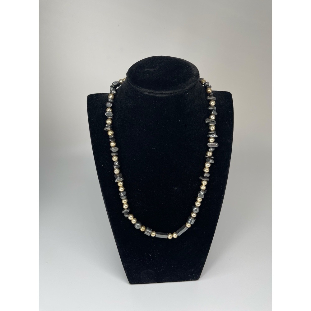 Vintage Hematite Chip Gold Tone Beaded Necklace 18in‎ Geometric Accent